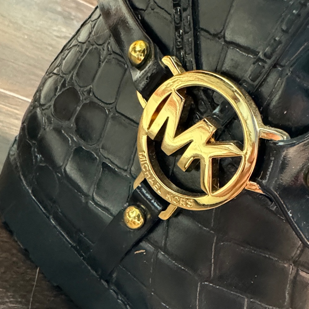 LIKE NEW Michael Kors Black Croc-Embossed Rain Boots - Picture 2 of 8